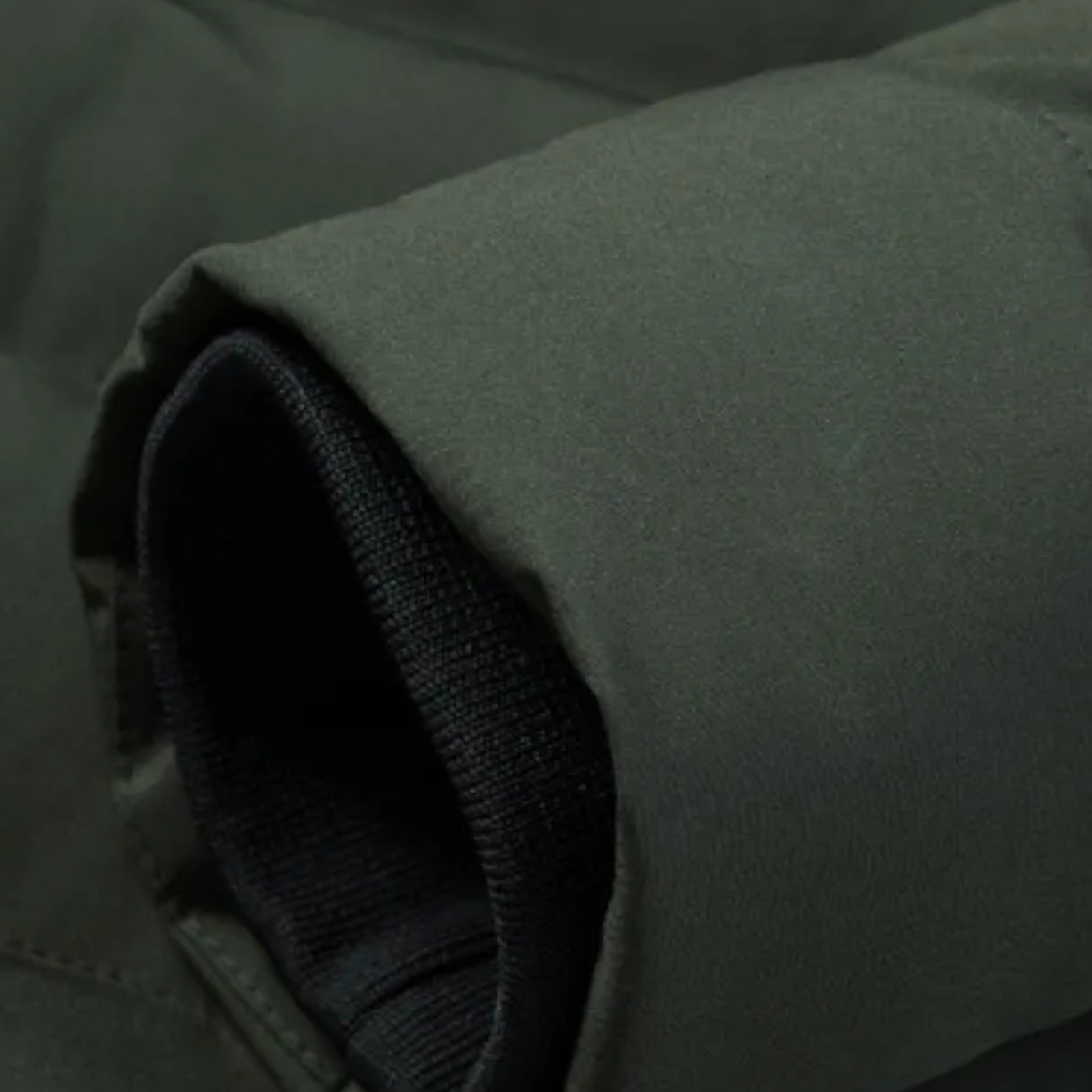 Men’s Heated Jacket with Smart Winter Comfort-Jackets-Calvaro-ByCalvaro